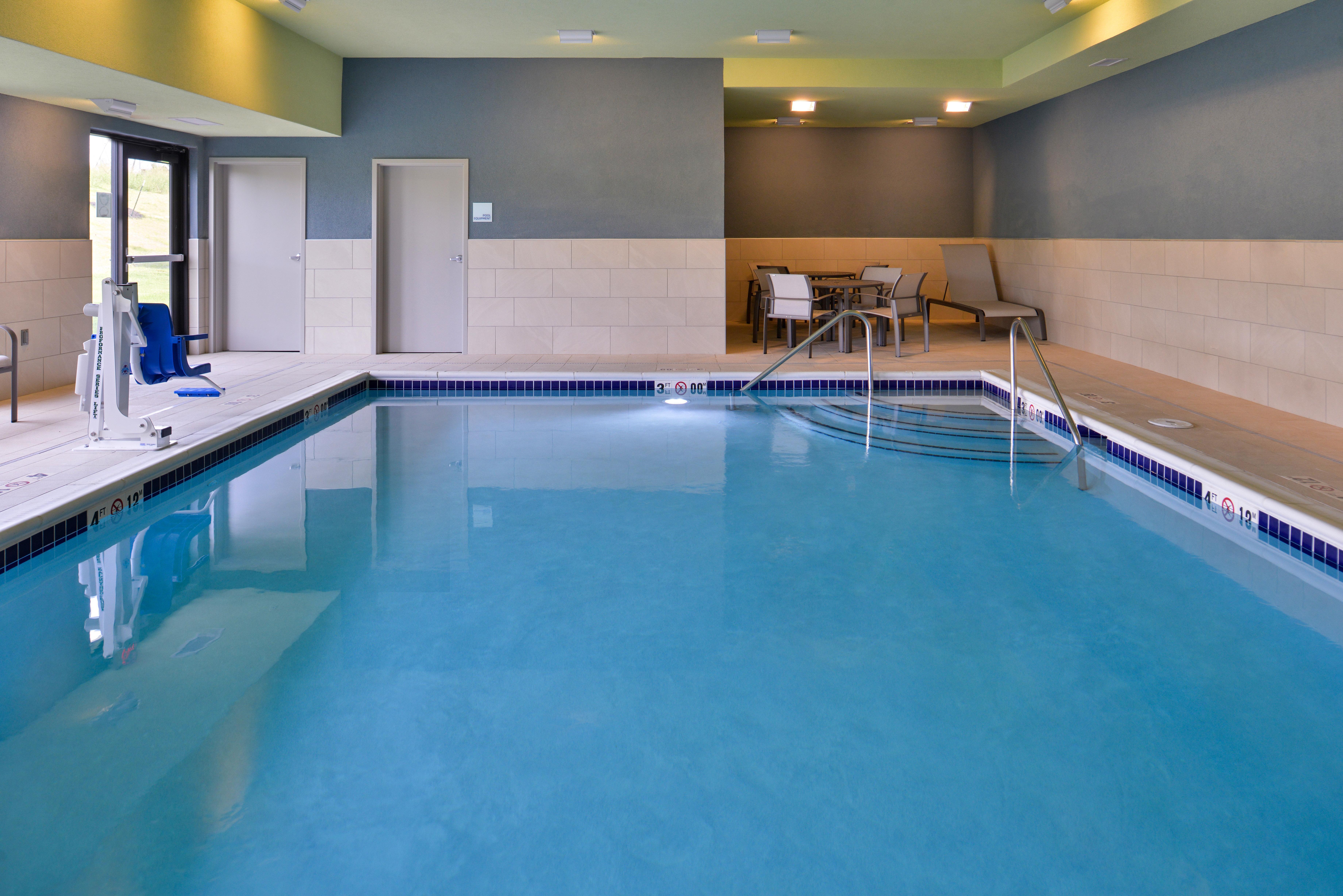 Holiday Inn Express & Suites - Olathe West By Ihg Ngoại thất bức ảnh