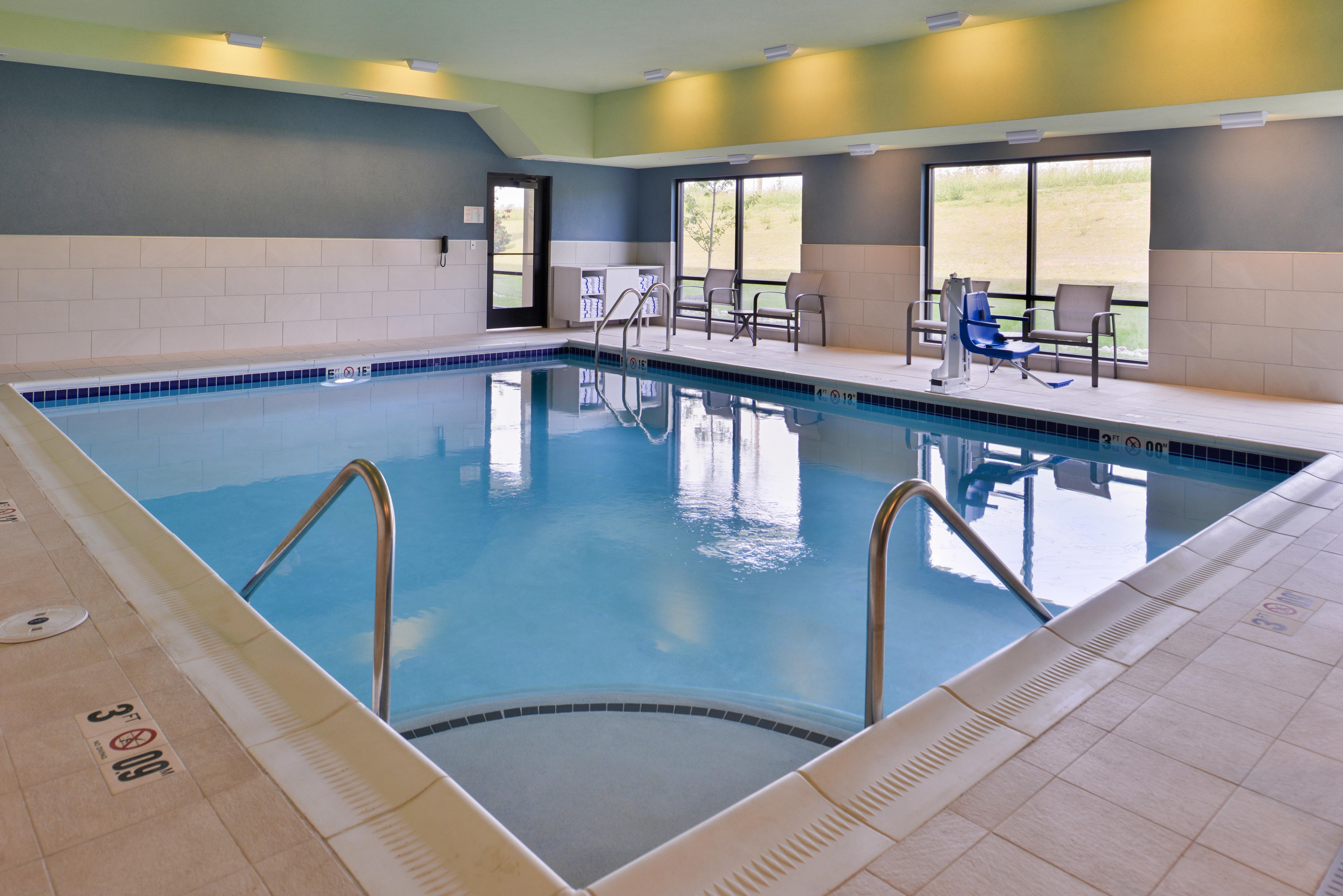 Holiday Inn Express & Suites - Olathe West By Ihg Ngoại thất bức ảnh