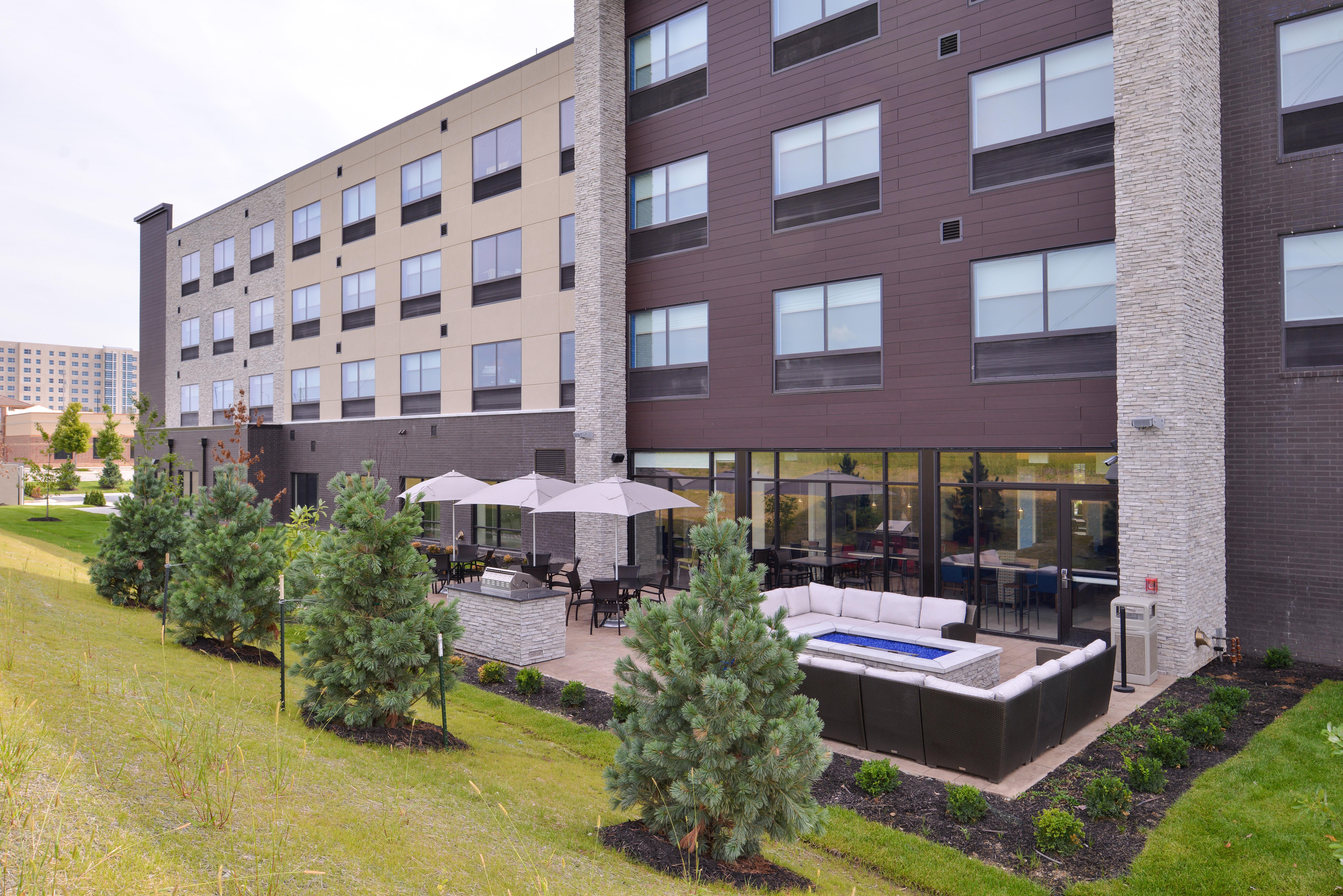 Holiday Inn Express & Suites - Olathe West By Ihg Ngoại thất bức ảnh